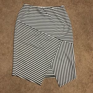 XL Pencil Skirt